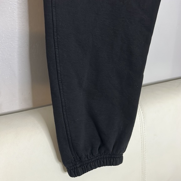 Good American Boyfriend fit black white libra sweatpants streetwear large new - Picture 6 of 7